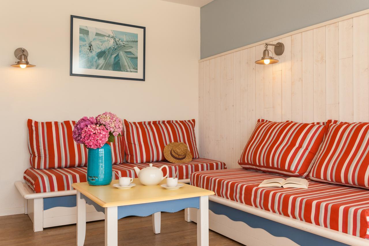 One-Bedroom Apartment Sleeping Alcove Terrace or Balcony Sea View,511003206:JPEG